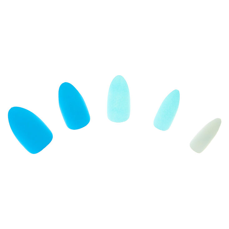 Claire's Faux ongles stiletto mats nuances bleues assorties - Lot de 24