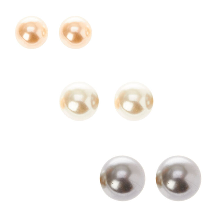 3 Pack Graduated Pearlized Ball Stud Earrings,