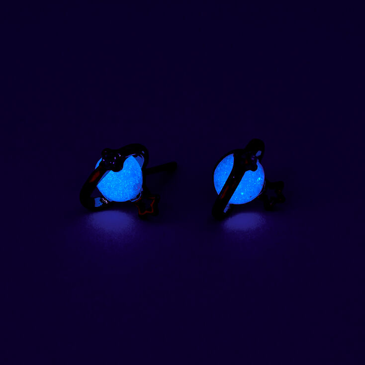 Clous d&rsquo;oreilles plan&egrave;te phosphorescents bleus,