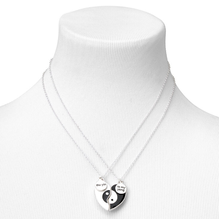 Colliers &agrave; pendentif c&oelig;ur s&eacute;parable yin et yang best friends - Lot de 2,