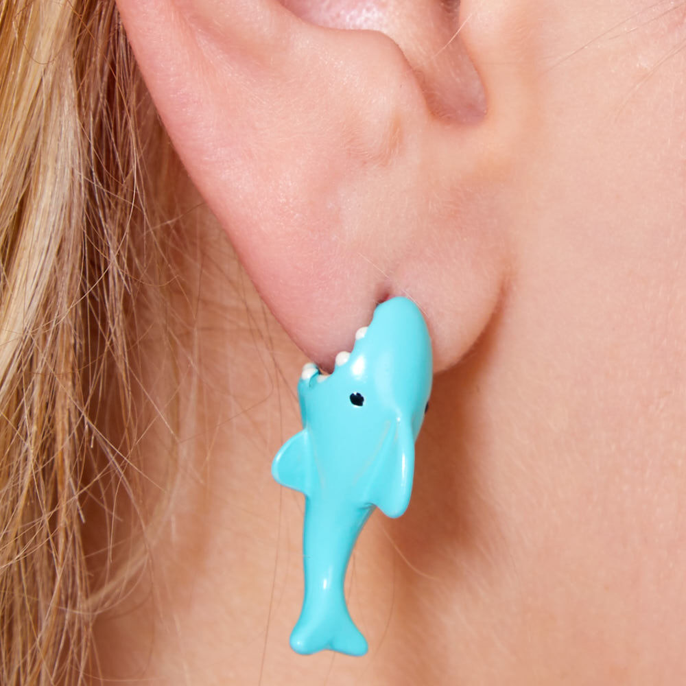 Shark deals earrings claire's