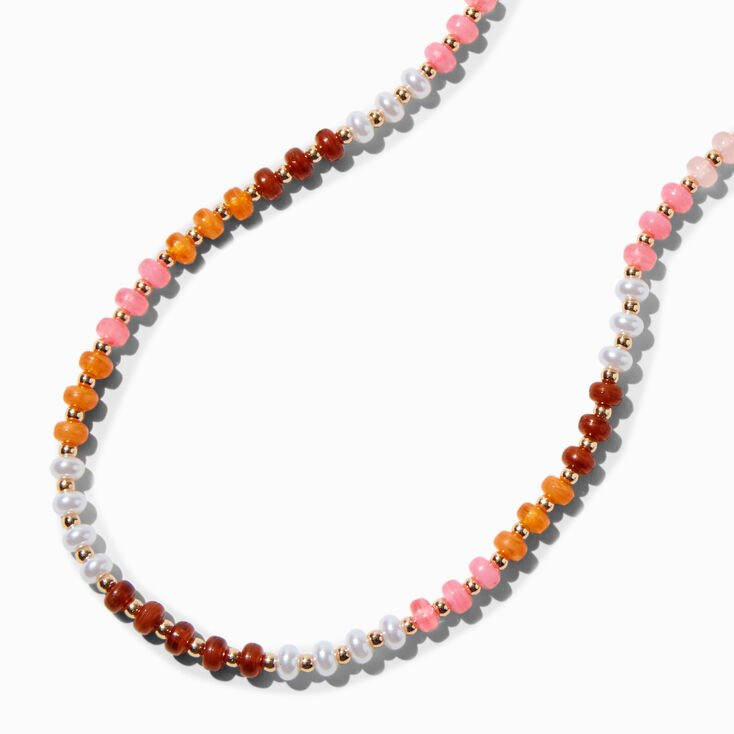 Collier perl&eacute; tons chauds couleur dor&eacute;e,