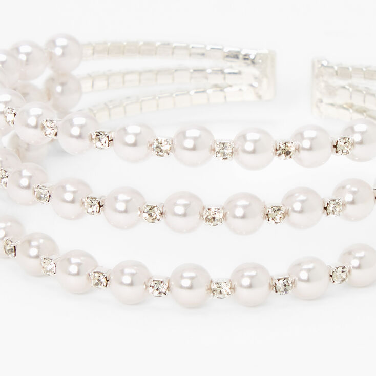 Bracelet manchette triple rang perles d&#39;imitation et strass couleur argent&eacute;e,