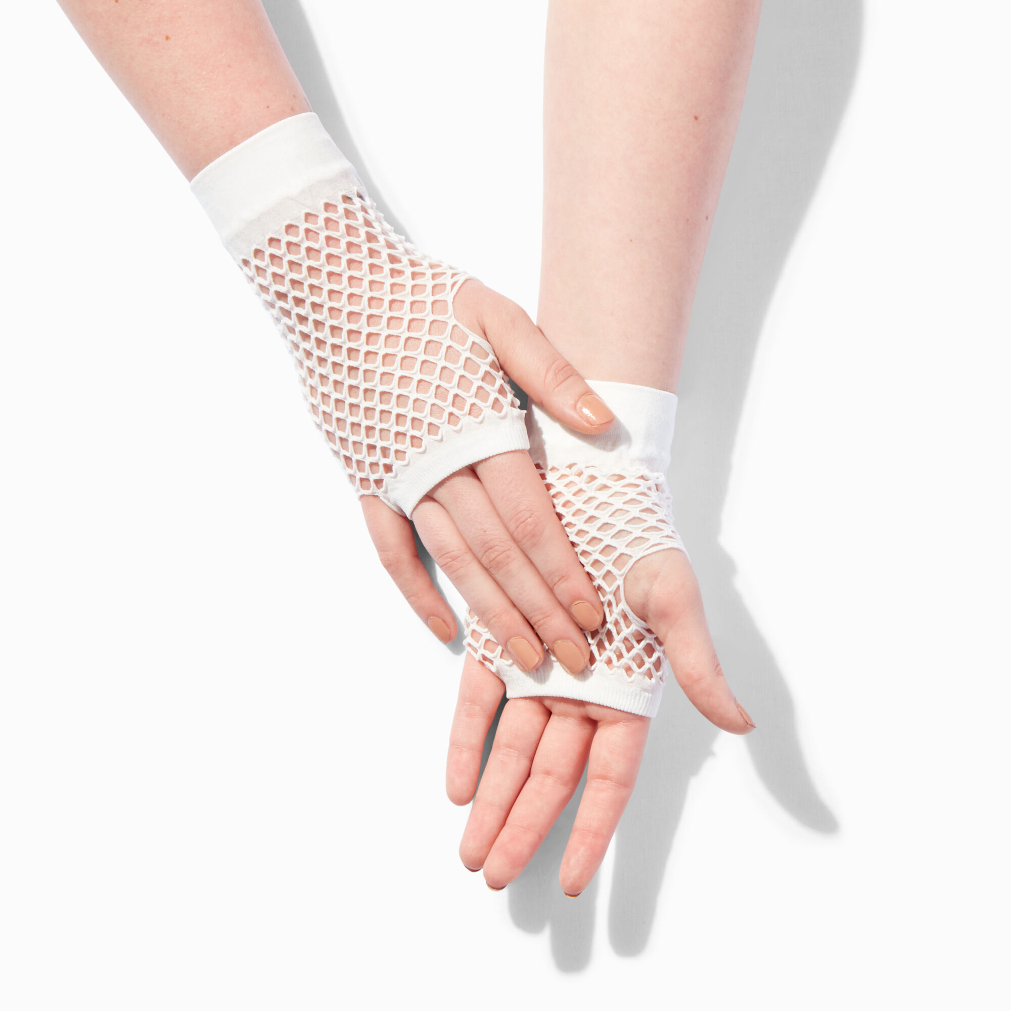 View Claires Fishnet Fingerless Gloves White information