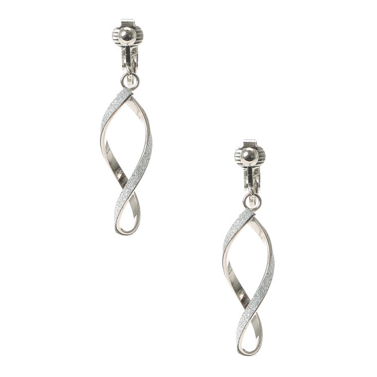 Clous d&#39;oreilles &agrave; clip couleur argent&eacute;s torsad&eacute;s,