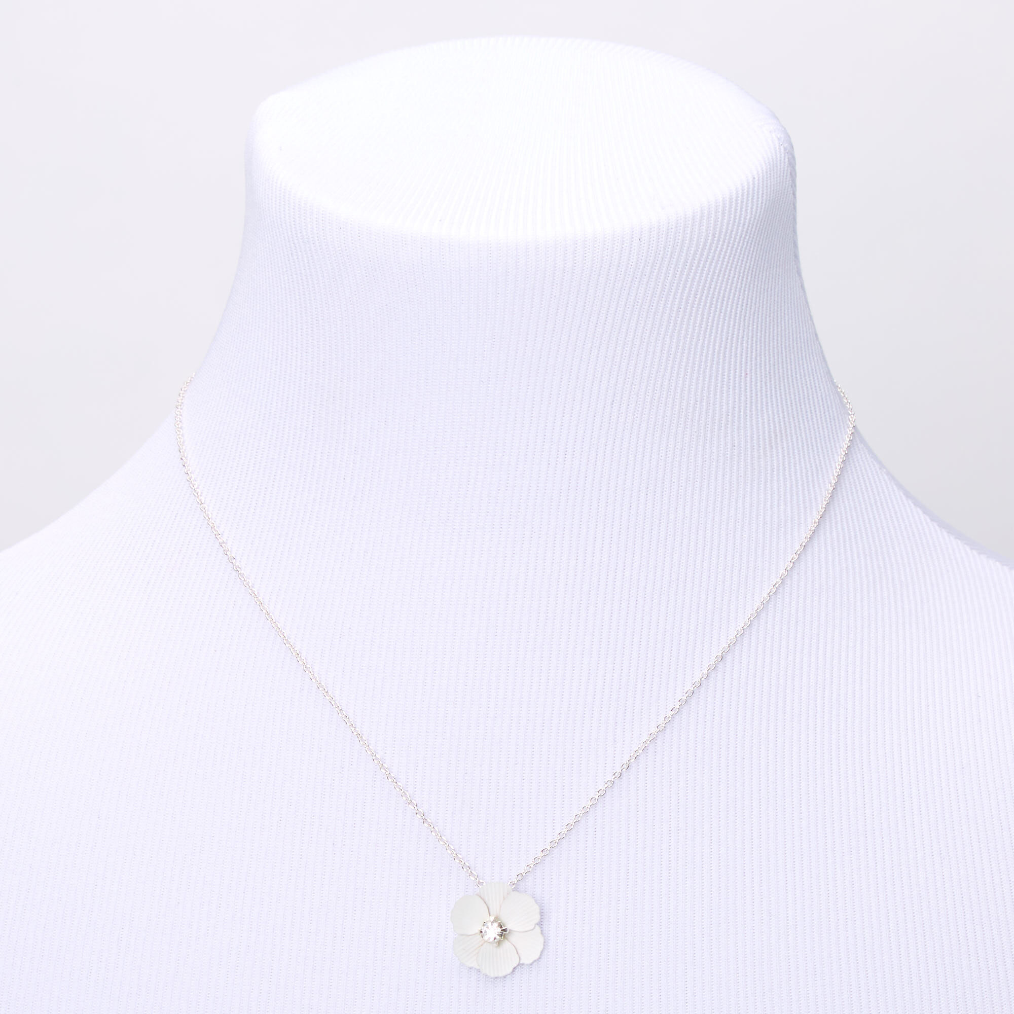 Rhinestone Daisy Flower Pendant Necklace - White,
