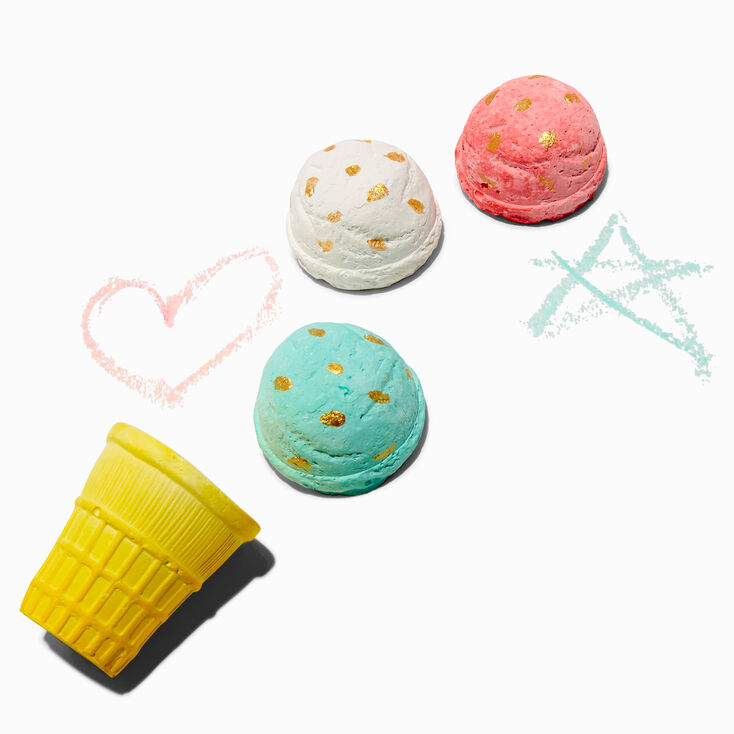 Chalkfiti&trade; Ice Cream Cone Chalk Set - 4 Pack,