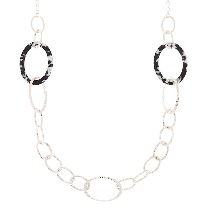 Claire's Long collier à maillons en résine noire et couleur argenté
