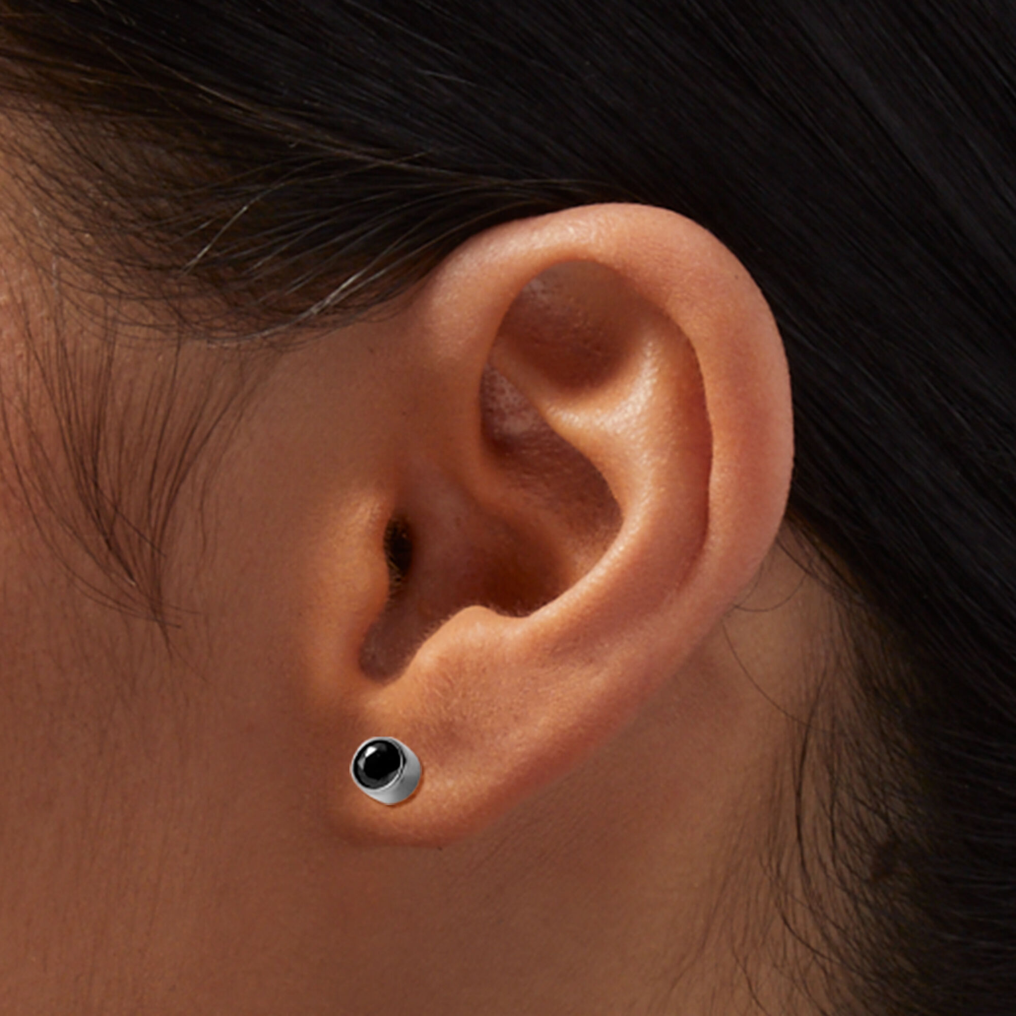 5mm black top stud earrings
