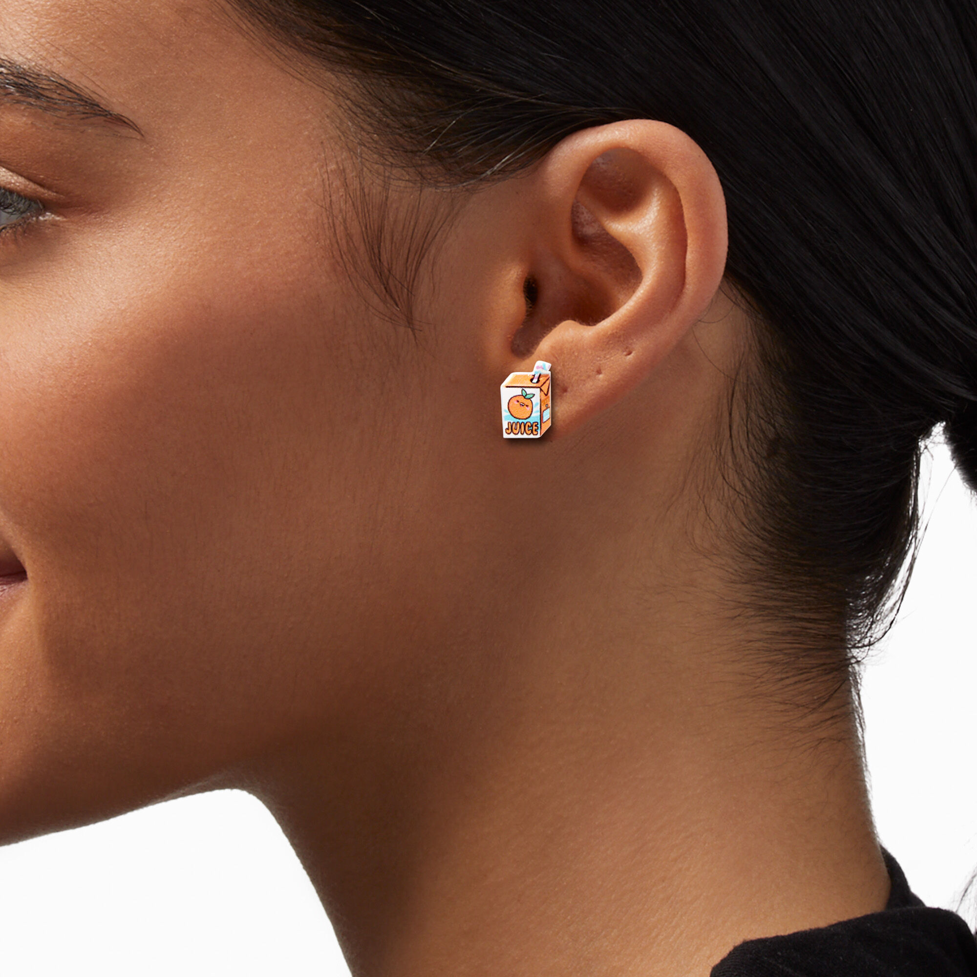 Guy earrings claire's 2025