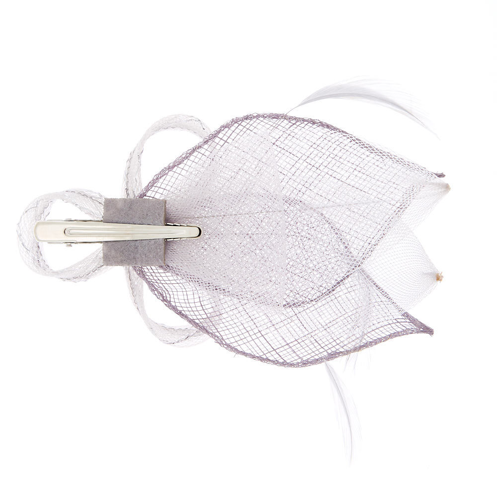 Teardrop Feather Fascinator Hair Clip - Grey,