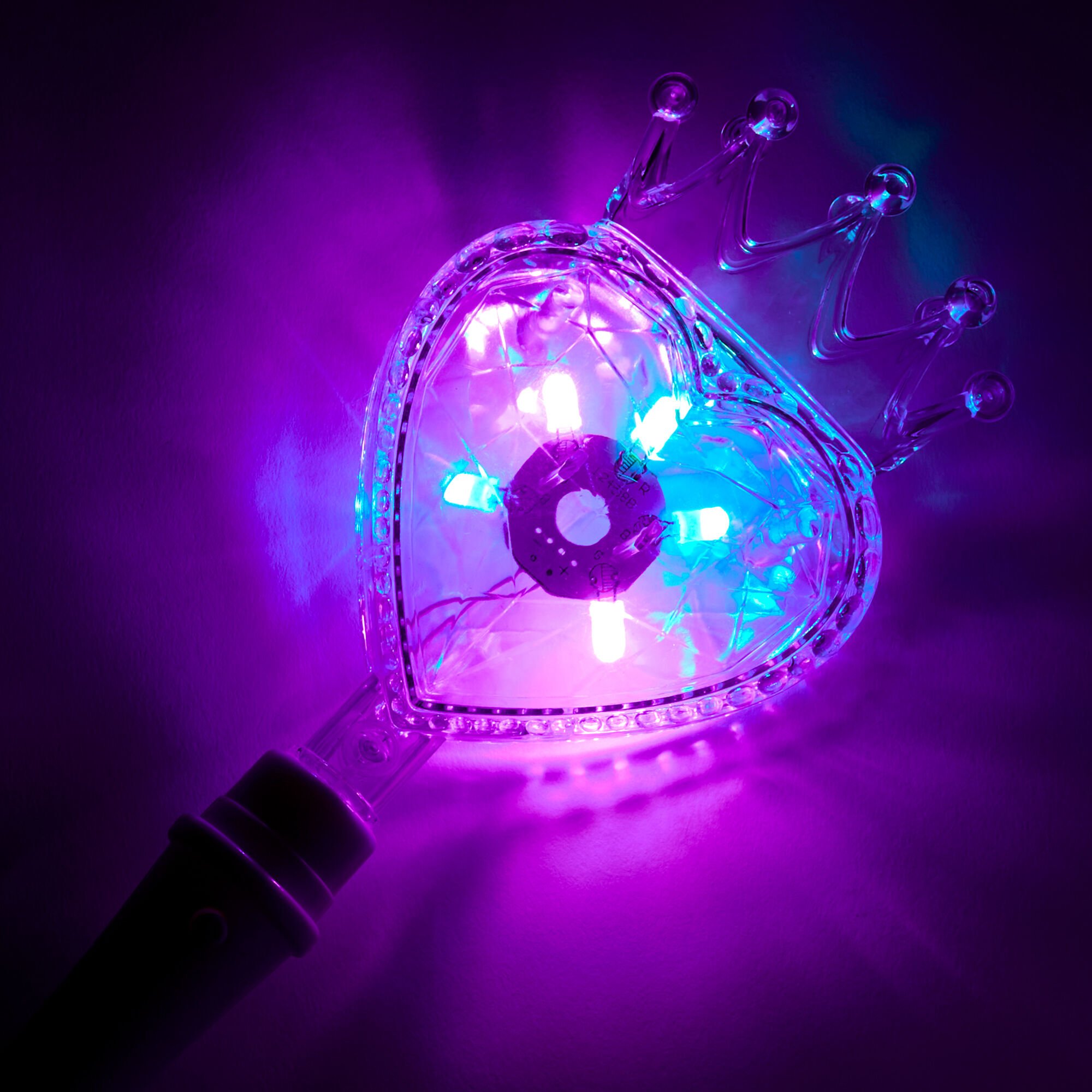 Claire's Club Light-Up Heart Wand,