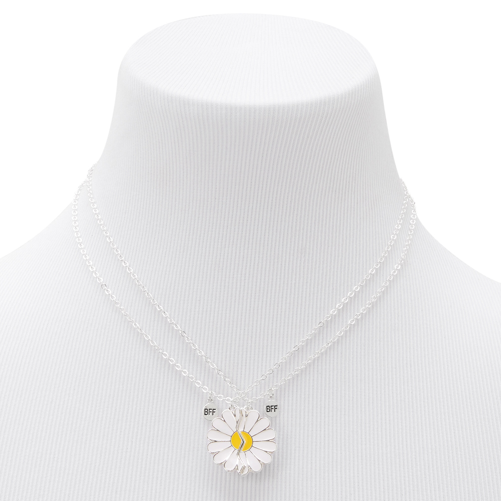 Best Friends Split Flower Pendant Necklaces (2 Pack),