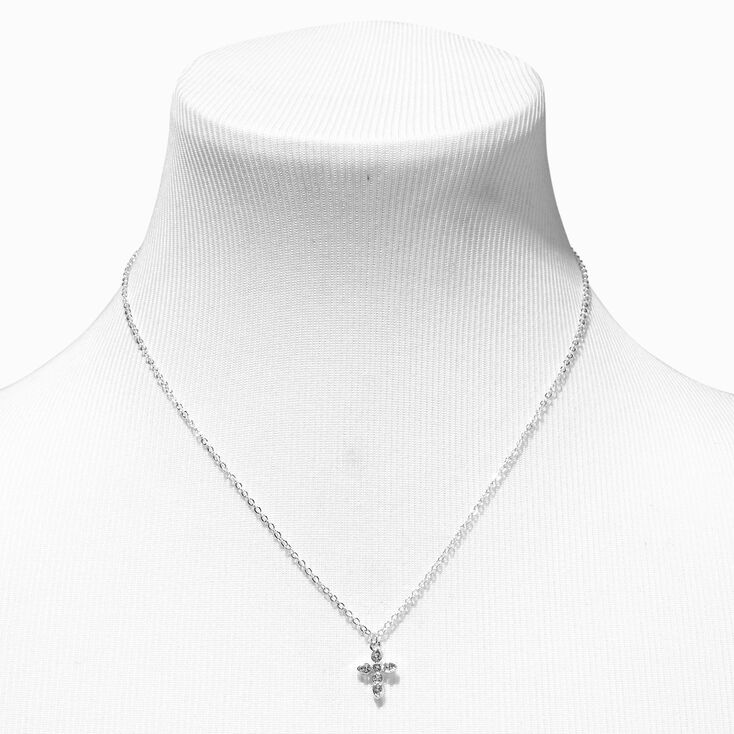 Collier &agrave; pendentif avec croix en strass couleur argent&eacute;e,