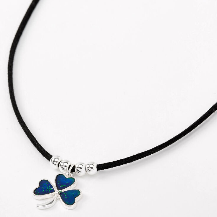 Collier cordon d&rsquo;humeur &agrave; pendentif tr&egrave;fle,