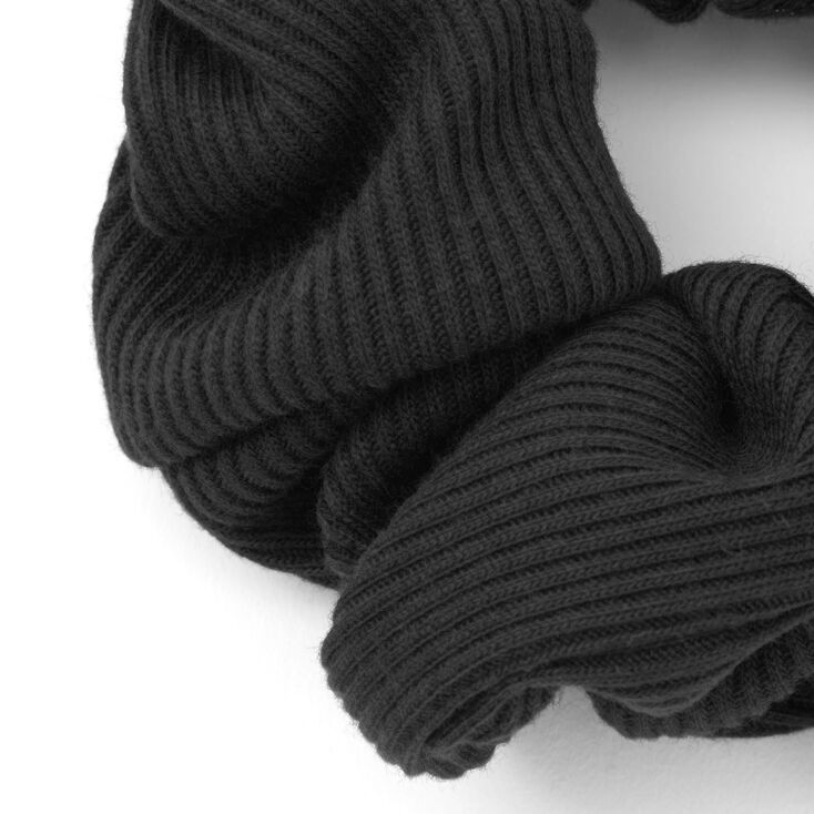 Medium Black Ribbed Hair Scrunchie,