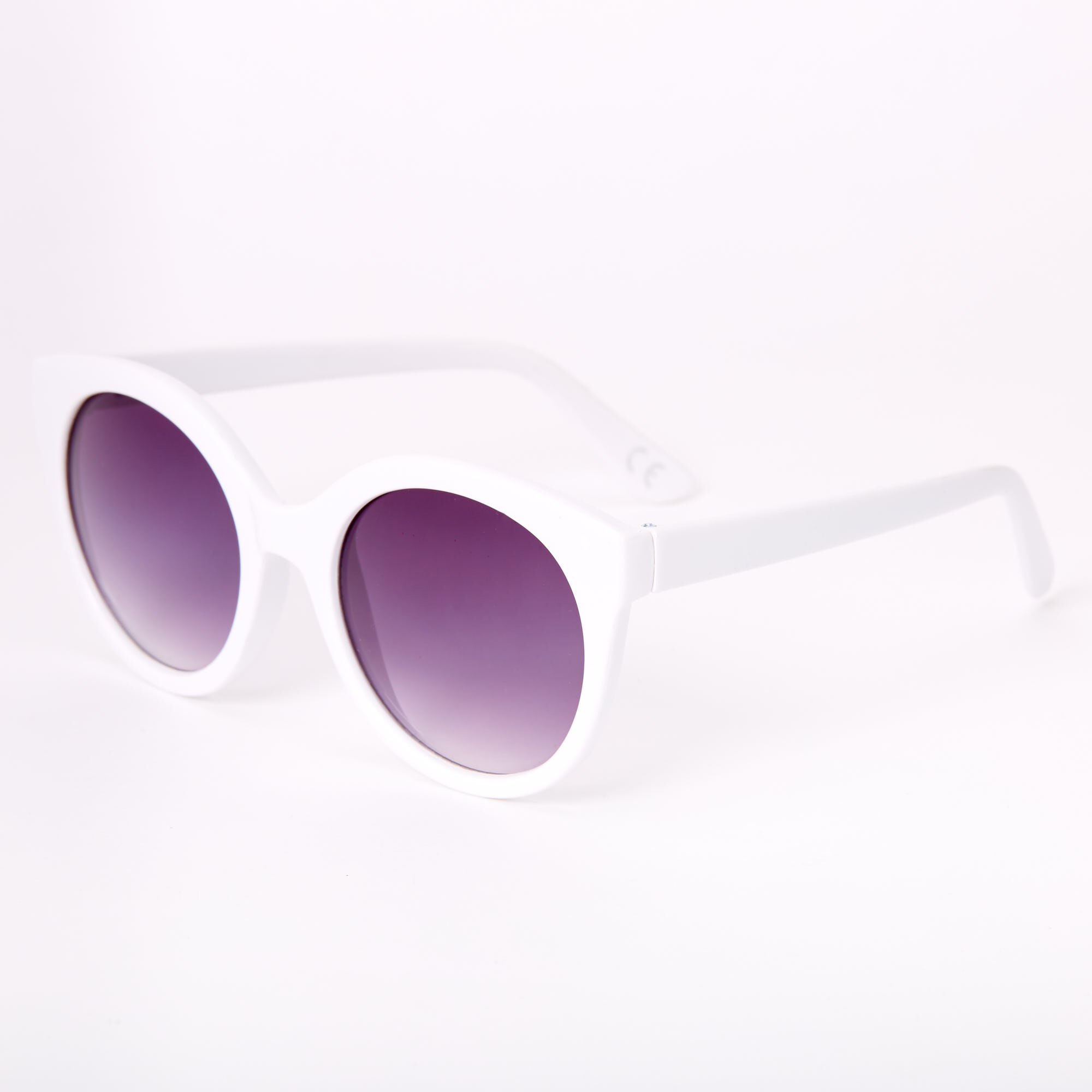 Rounded Mod Sunglasses White Claire S Us