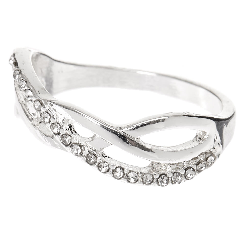 Bague agrémentée d’un motif tissé couleur argentée,