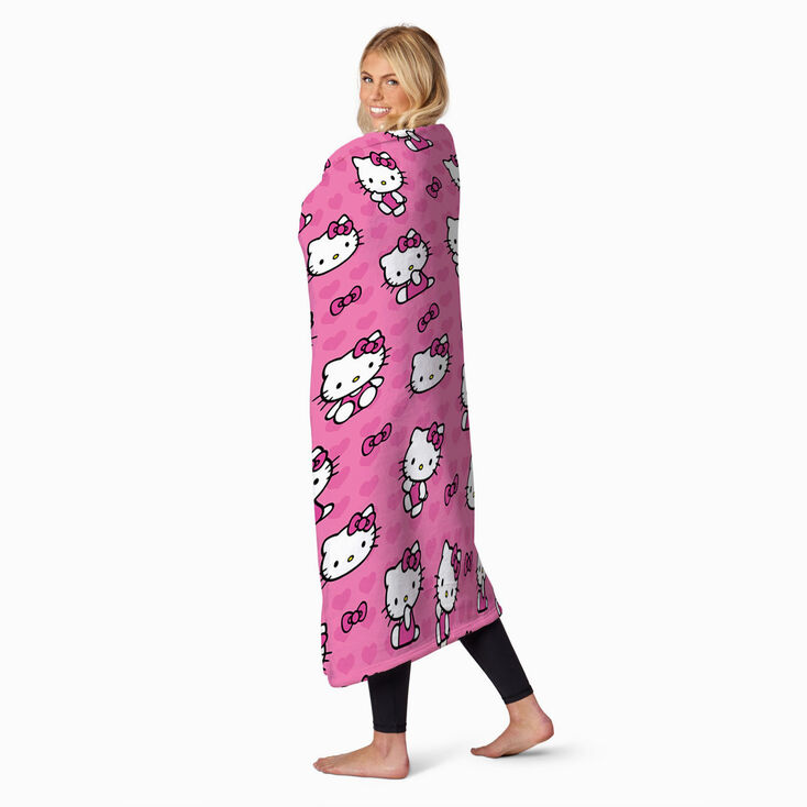 Hello Kitty&reg; I Love Pink Silk Touch Throw &#40;ds&#41;,