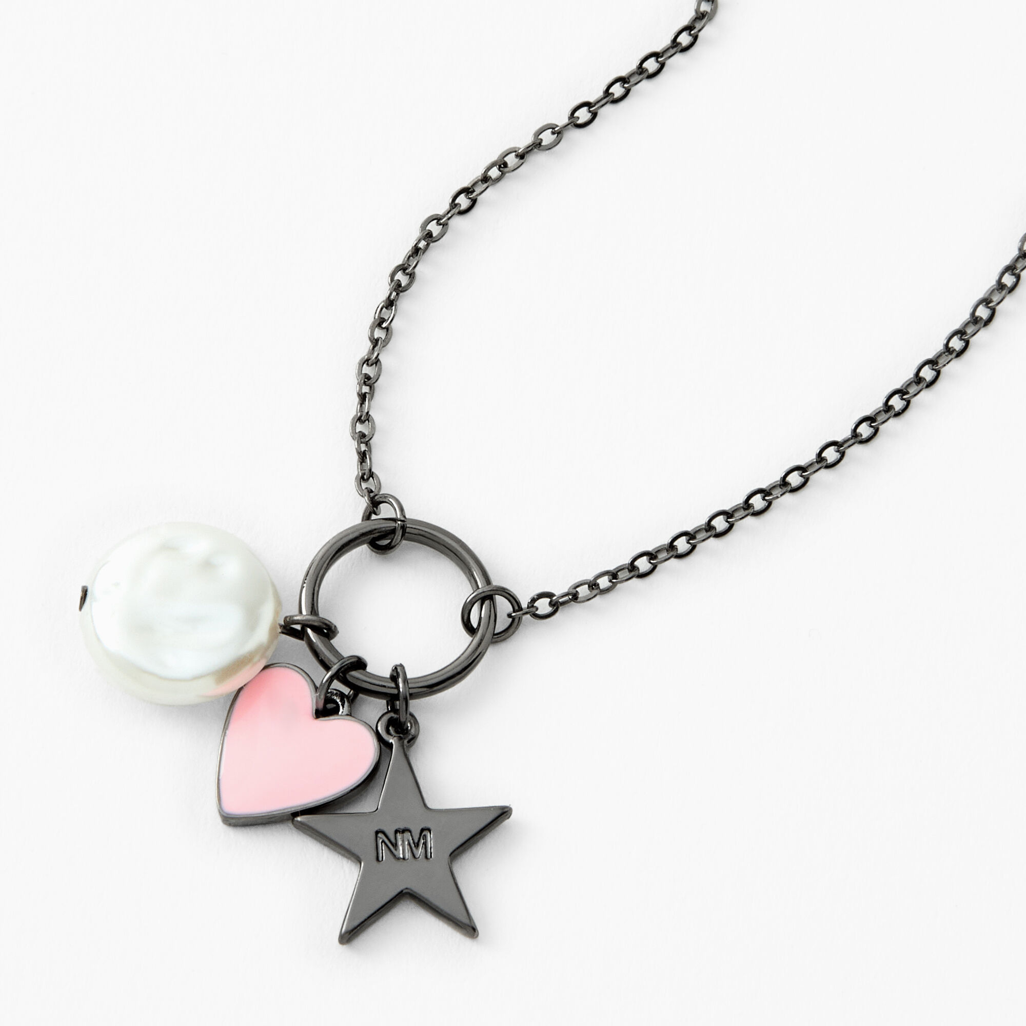Black Star Heart 16