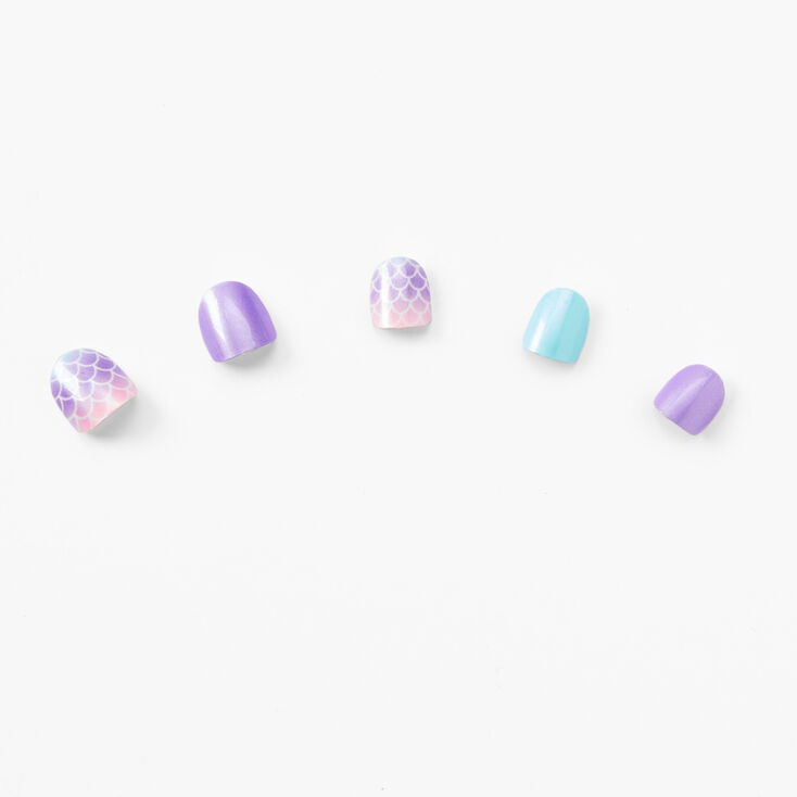 Claire&#39;s Club Chrome Mermaid Vegan Press On Faux Nail Set &#40;10 pack&#41;,