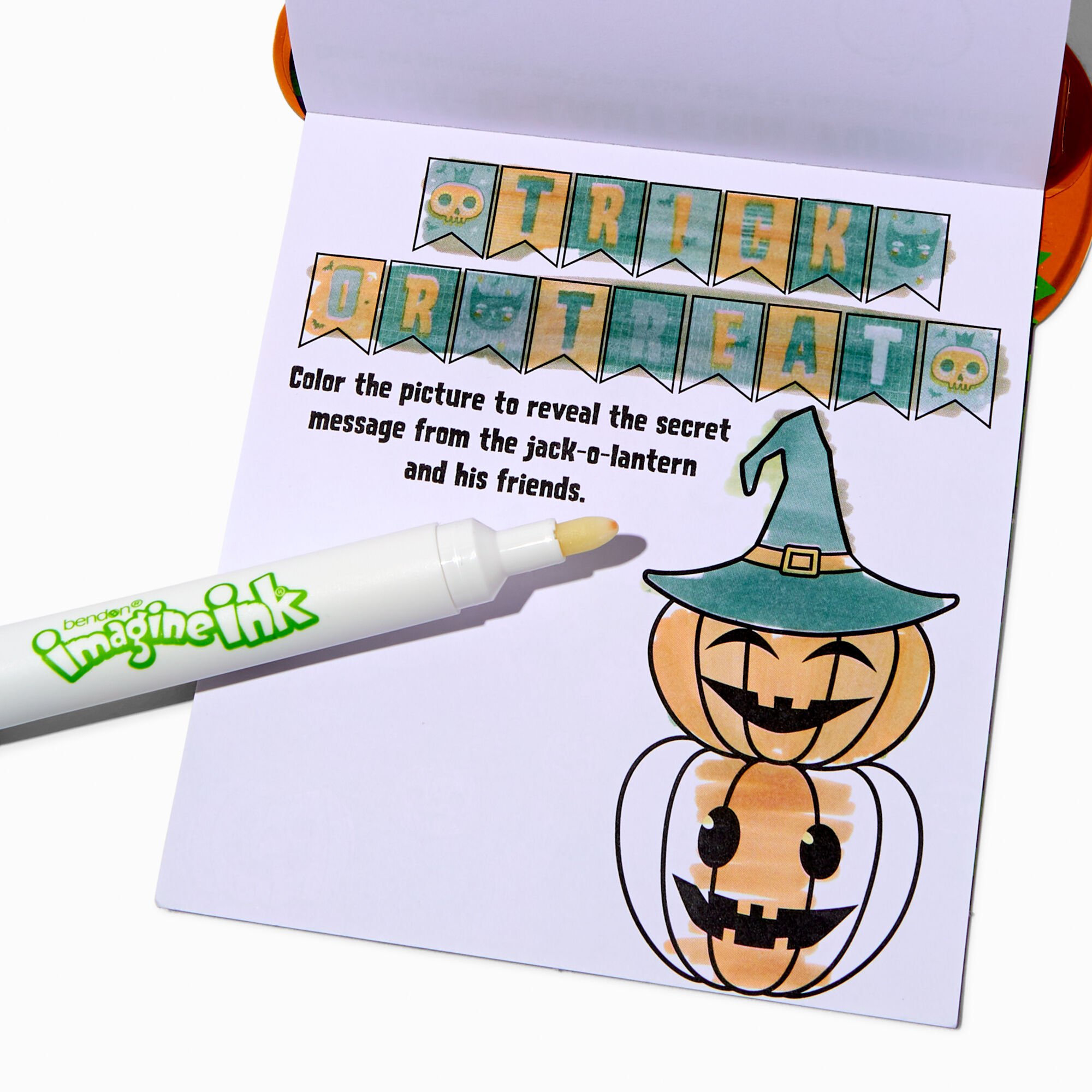 Bendon® Imagine Ink Halloween Magic Ink Pictures,