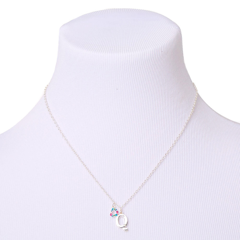 Coffret cadeau parure de bijoux à initiale Q arc-en-ciel couleur argenté - Lot de 4,
