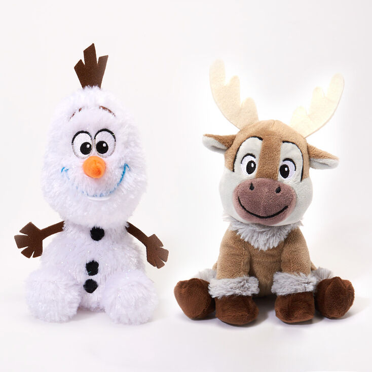 Peluche Olaf ou Sven La Reine des Neiges 2 &copy;Disney &ndash; Les mod&egrave;les peuvent varier,