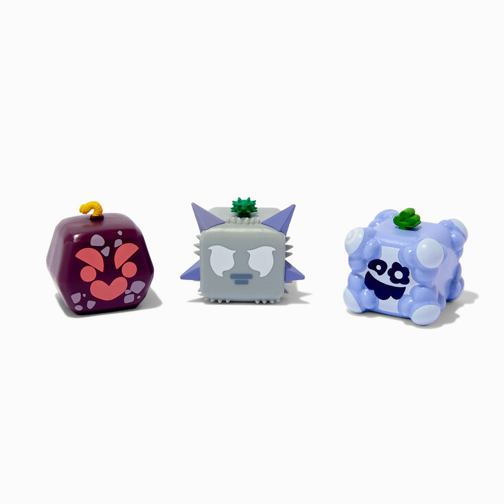 Roblox&trade; Blox Fruits&trade; Series 2 Mini Figure Blind Bag - Styles Vary,
