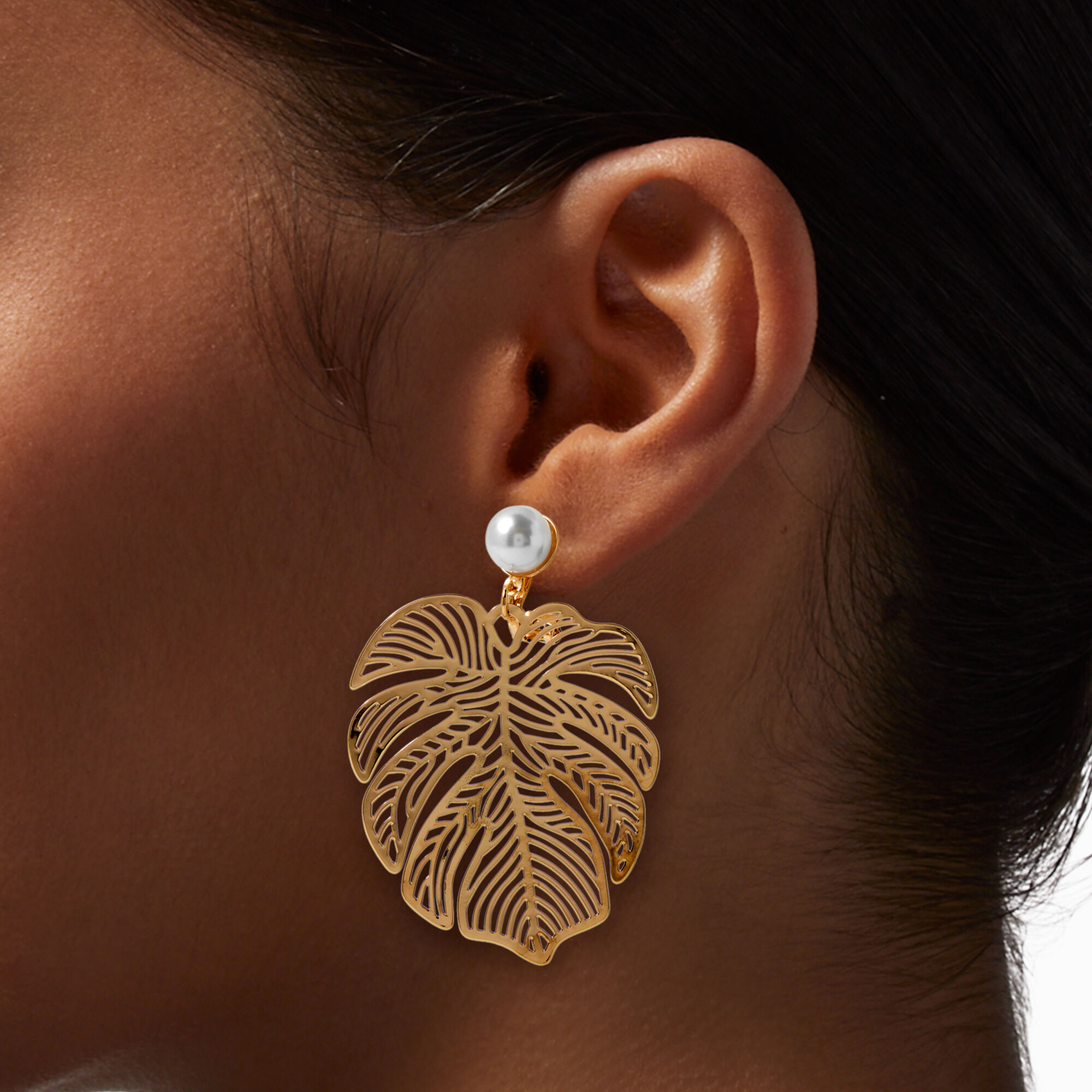 Cliptomania earrings 2025