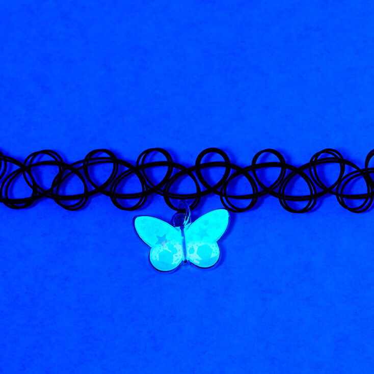 Ras-de-cou effet tatouage papillon pastel phosphorescent,