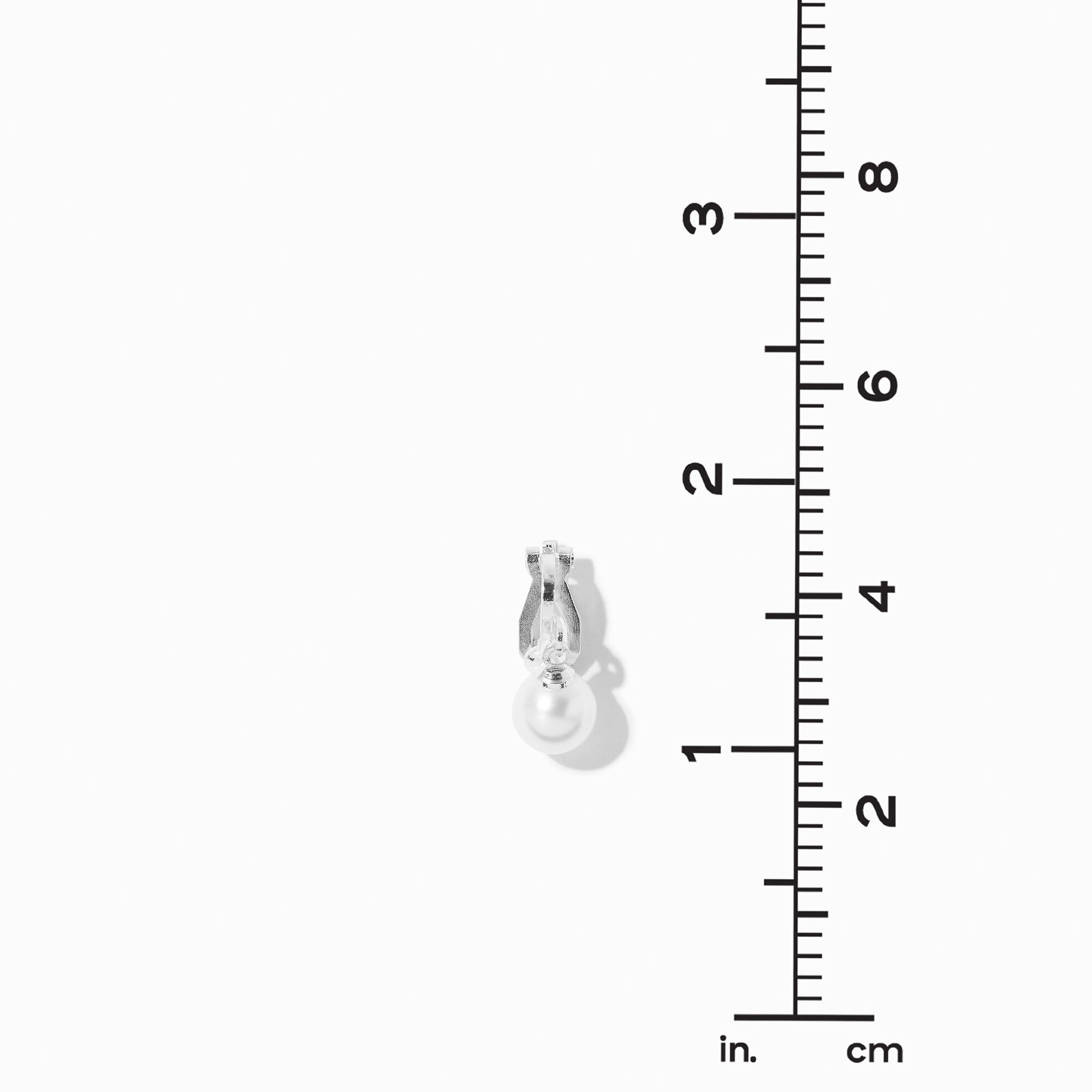 Pendantes à clip de 1,5 cm perlées couleur argentée,