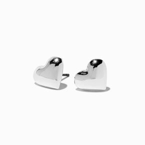 Clous d&#39;oreilles c&oelig;ur bomb&eacute; couleur argent&eacute;e,