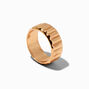 Bague nervur&eacute;e bomb&eacute;e couleur dor&eacute;e,