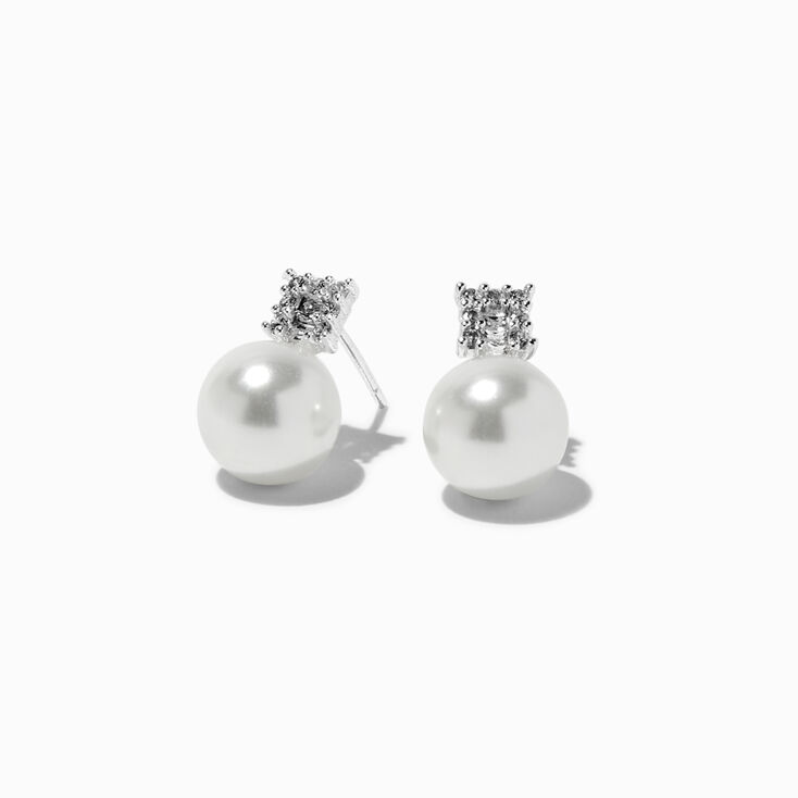 Clous d&#39;oreilles perle d&rsquo;imitation strass couleur argent&eacute;e,