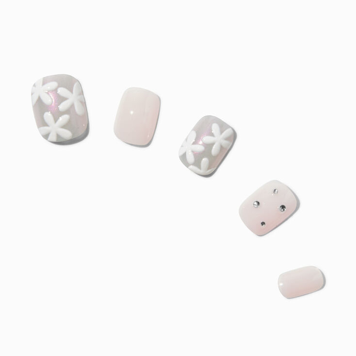 Daisy Bling Squoval Vegan Faux Nail Set - 24 Pack,