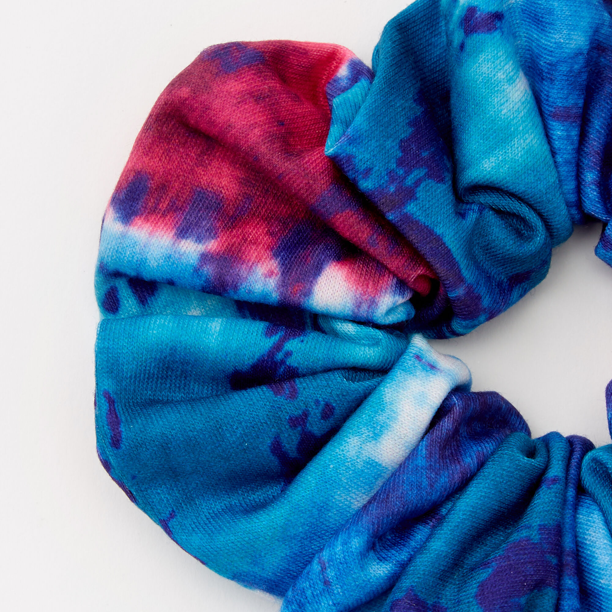 Chouchou tie-dye bleu marine et fuchsia de taille moyenne,