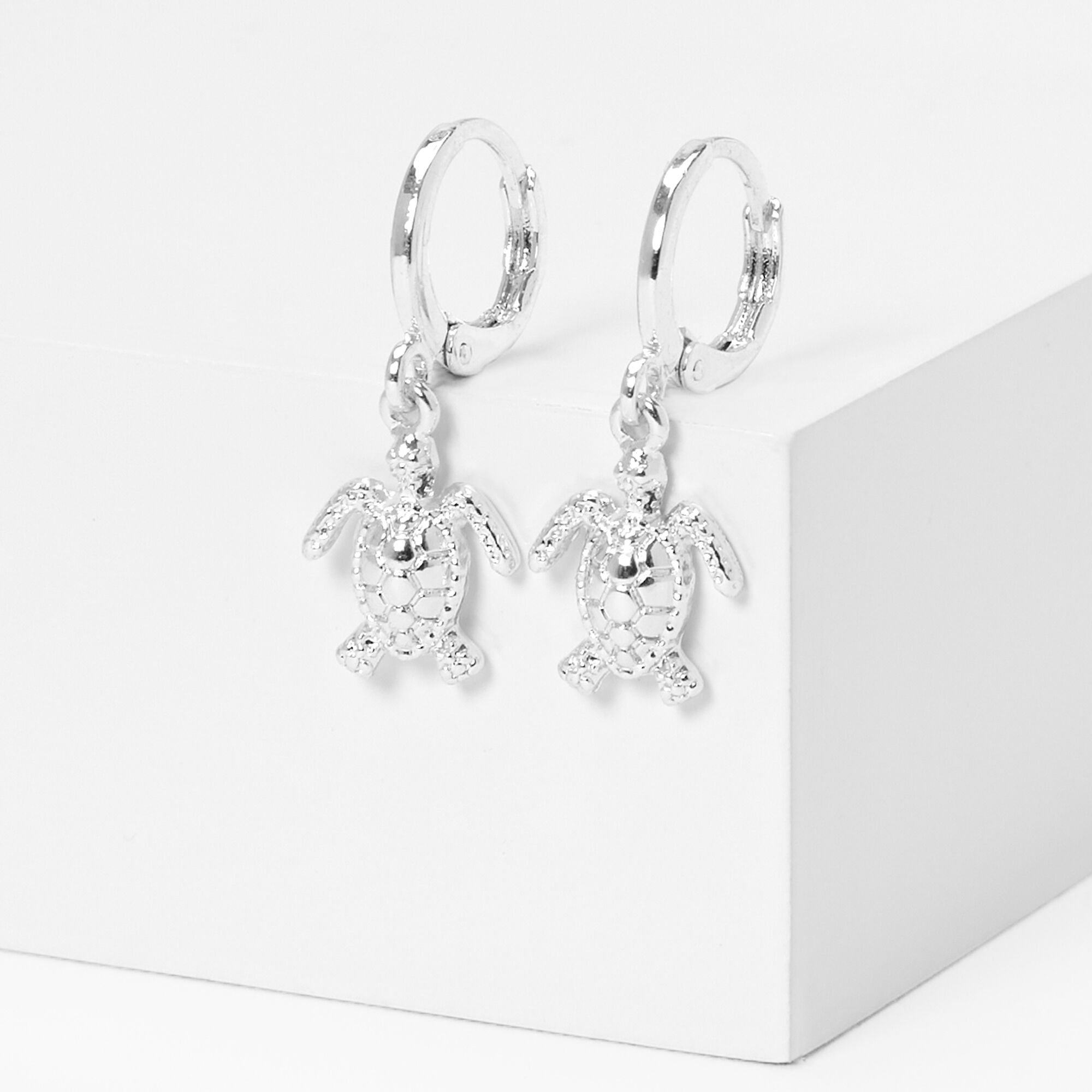 Claire's new arrivals turtle earrings