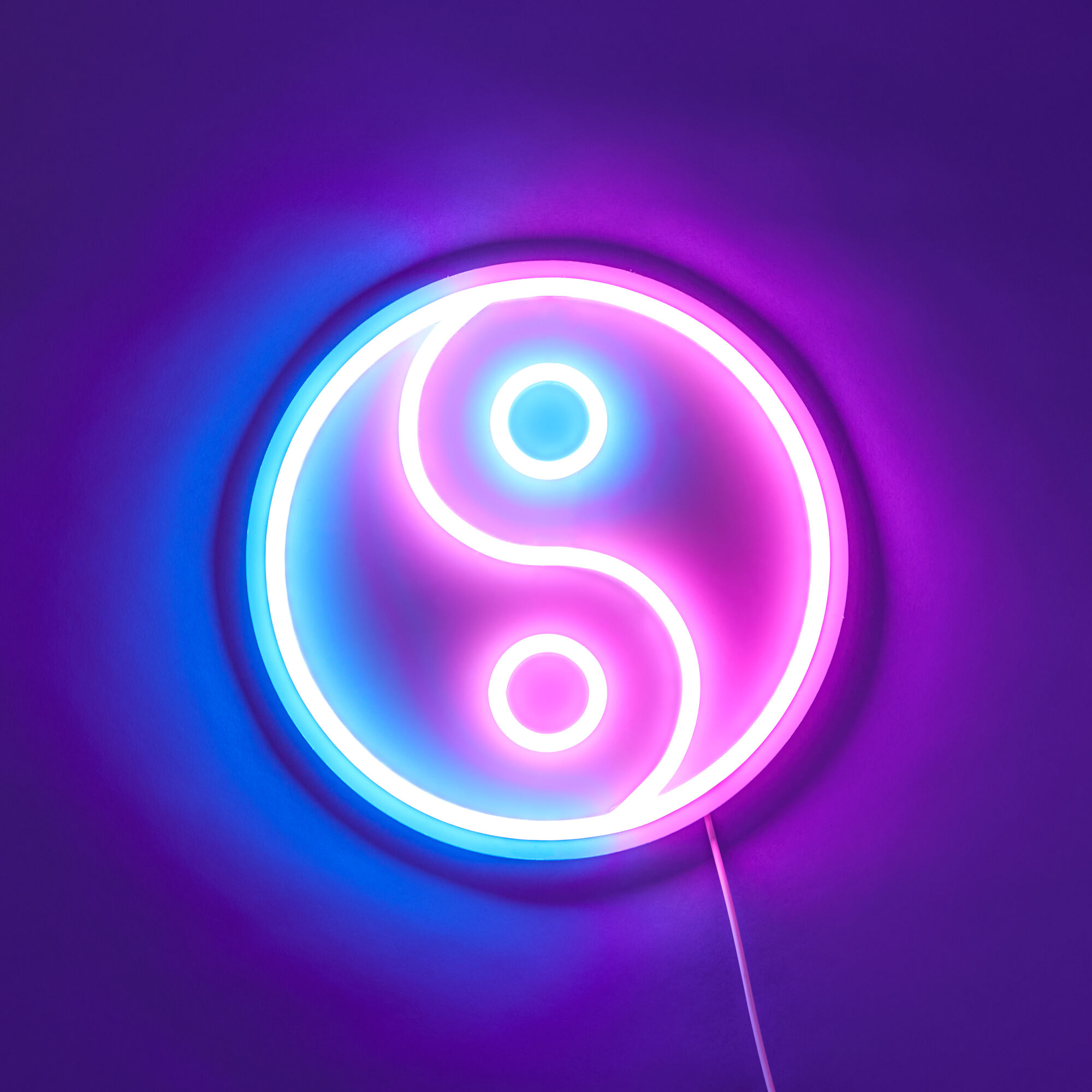 claires.com | Yin Yang Lighted Wall Hanging