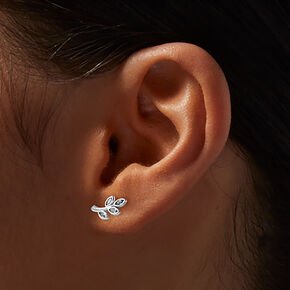 Clous d&#39;oreilles couleur argent&eacute;e feuilles clairsem&eacute;es en zircon cubique,