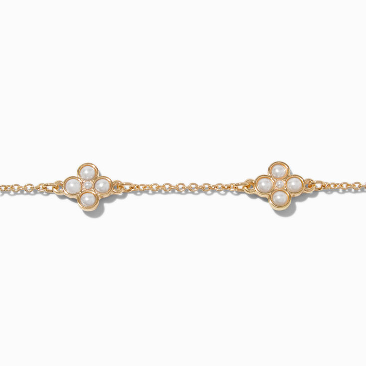 Pearl Clover Pendant Choker Necklace,