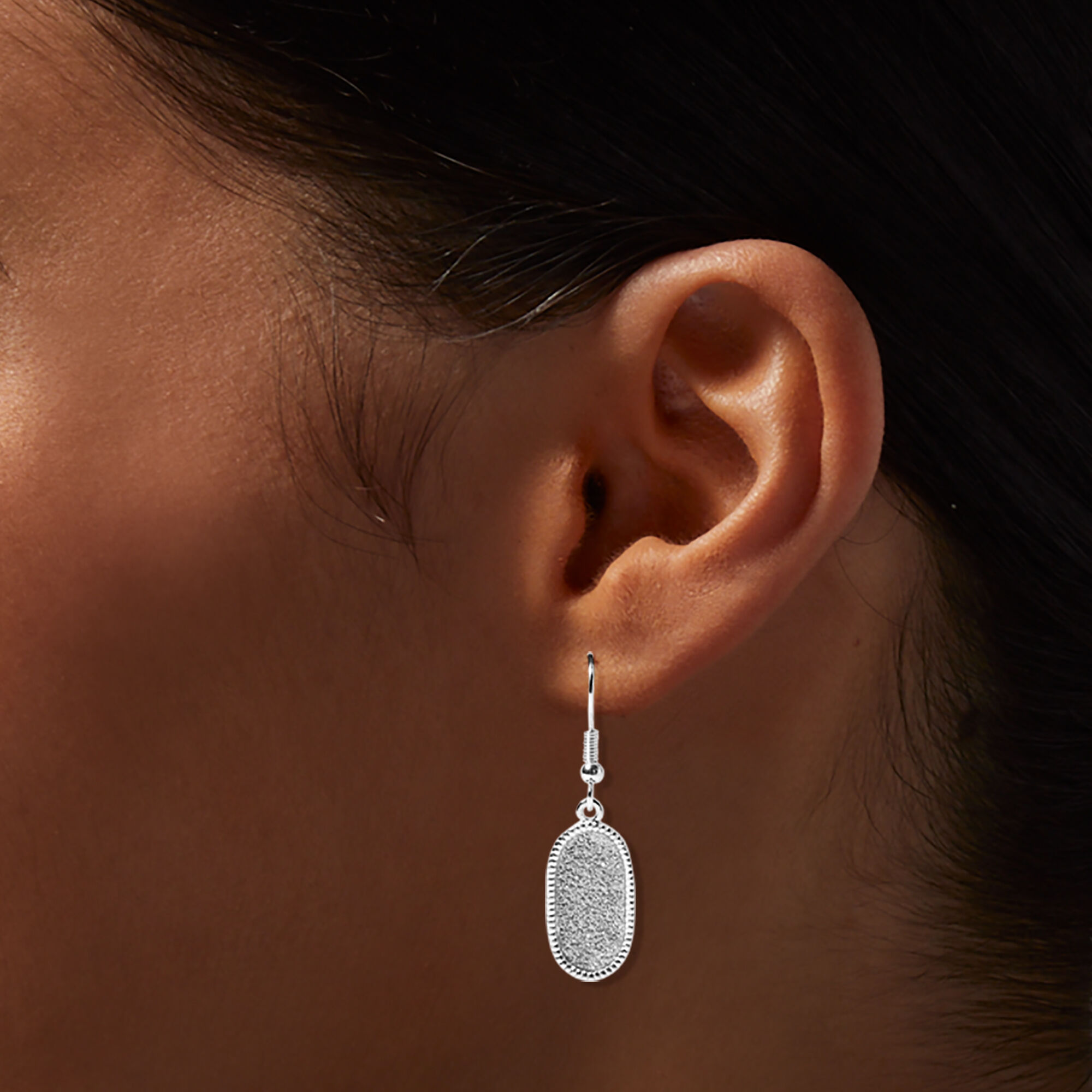 Silver 1" Glitter Oval Drop Earrings,