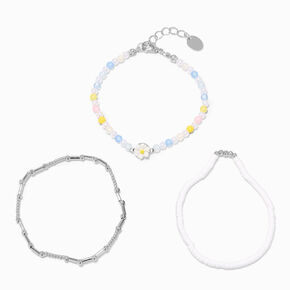 Bracelets perl&eacute;s fleur couleur argent&eacute;e - Lot de 3,