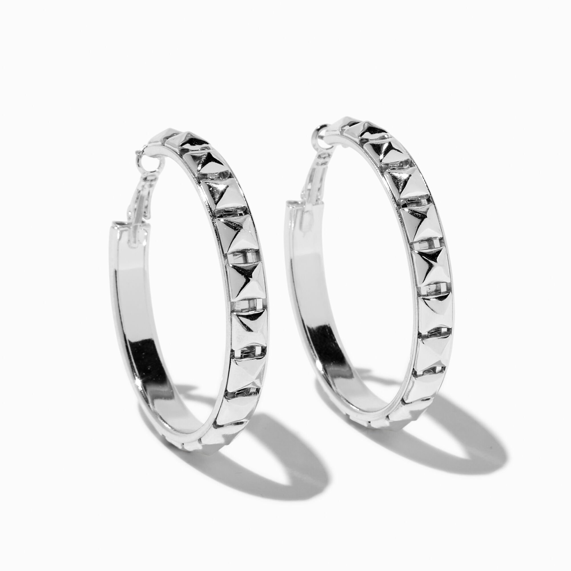 Amazon.com: Pendientes Pandora de aro 292381C01 Timeless
