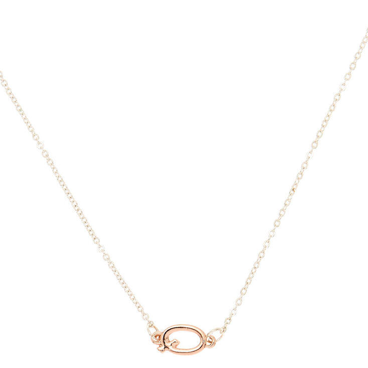 Claire's Collier à pendentif initiale Q oblique en métaux mixtes