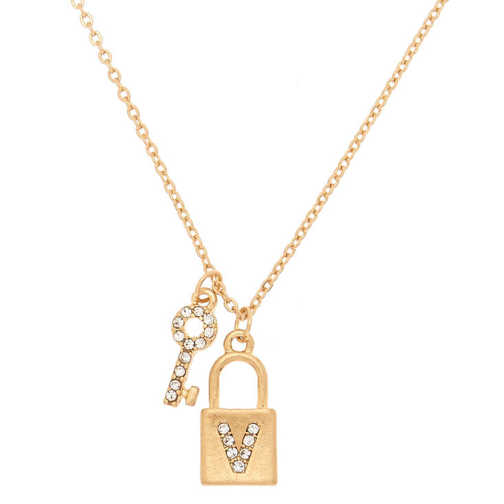 Claire's Collier à pendentif cadenas et clé couleur doré avec initiale - V