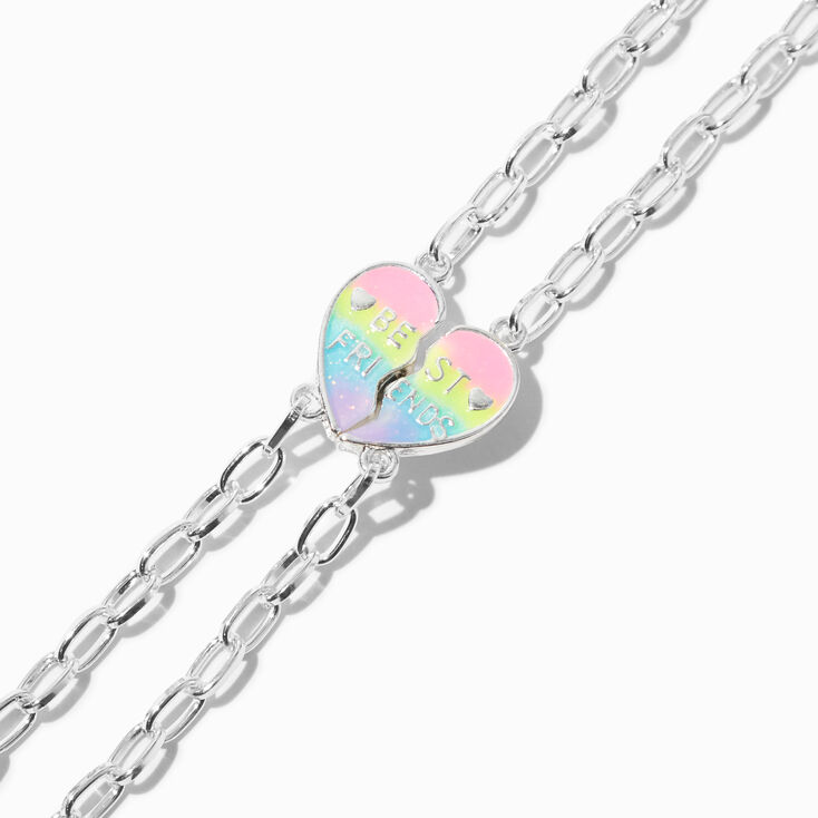 Bracelets &agrave; breloques c&oelig;ur fendu arc-en-ciel phosphorescents best friends - Lot de 2,