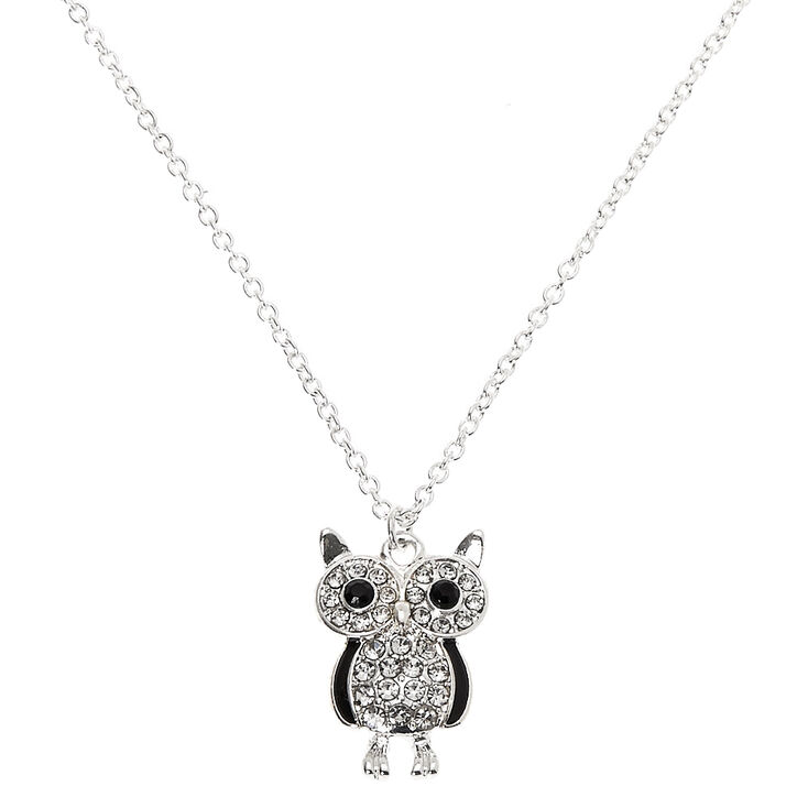 Collier &agrave; pendentif chouette couleur argent&eacute;,