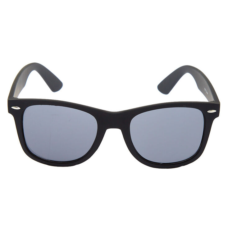 Matte Black Retro Sunglasses,