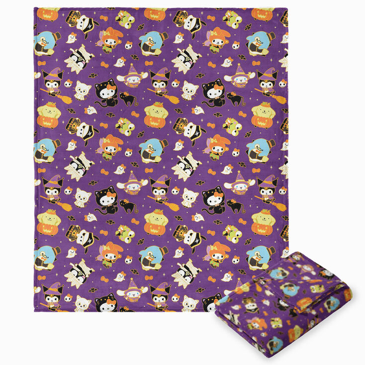 Hello Kitty&reg; And Friends Halloween Gold Silk Touch Throw &#40;ds&#41;,